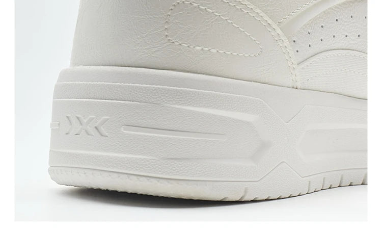 Xtep Skateboard-Schuhe – Leichte Sommersportschuhe mit dicker Sohle, Low-Top-Sneaker im modischen Street-Style 875319310016