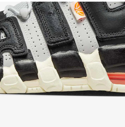 Nike Authentic AIR MORE UPTEMPO dambasketskor DX3360-001