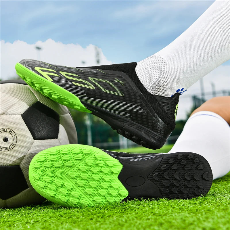 New Men's Football Boots Futsal Non Slip Turf Comfortable Ultralight Fg Grass Cleats Soccer Shoes Sport Indoor Adult Non-Slip