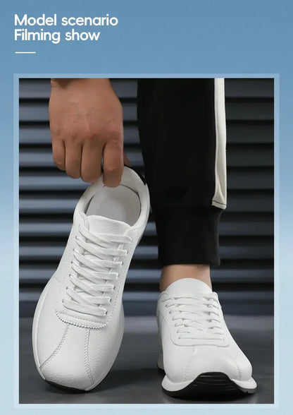Zapatillas deportivas de cuero PU para tiempo libre, running, verano, moda, antideslizantes, montañismo, tenis, tendencia, superventas, para hombre, blancas, planas