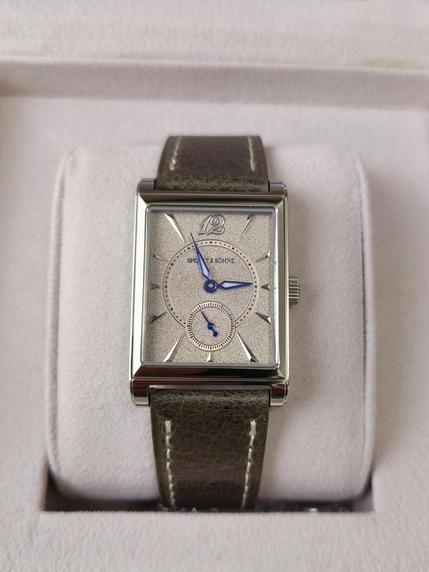 2026 Specht&Söhne Ultra Thin 7.5mm Rectangular Watch Japan Quartz Movement Small Seconds Sandblasted Dial Grey Leather Strap Watch