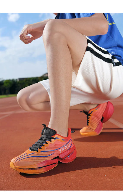 New Men's Carbon Plate Sneakers Outdoor Soft Sole Mesh Sports Shoes Running Shoes Light Anti-Slip Casual Couple Tennis Shoes