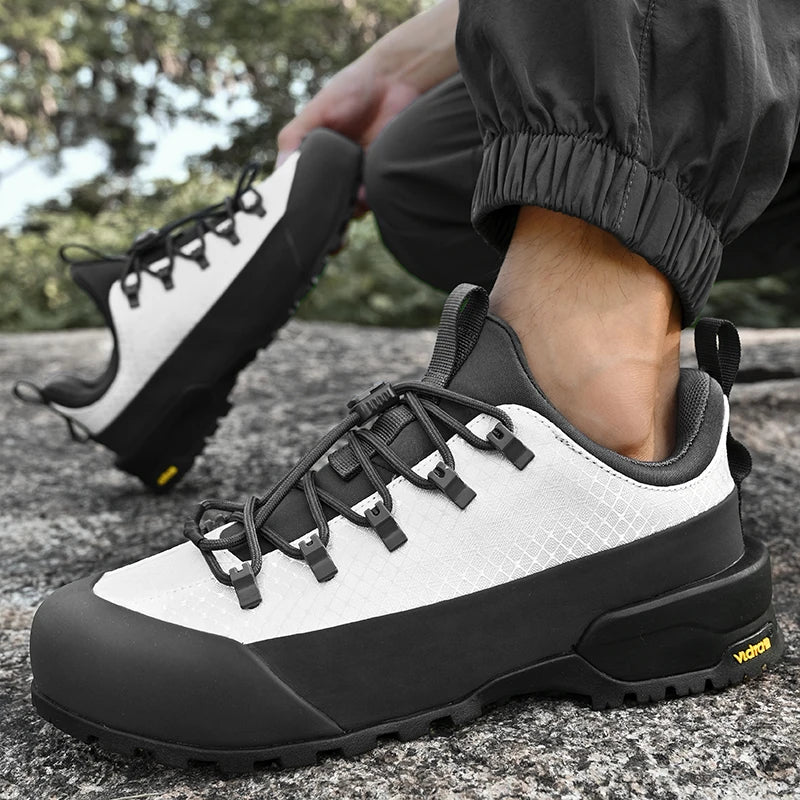 2025 New Mountaineering Shoes Outdoor Hiking Sports Shoes Men's Non Slip Hunting Leisure Walking Shoes Size 37-45
