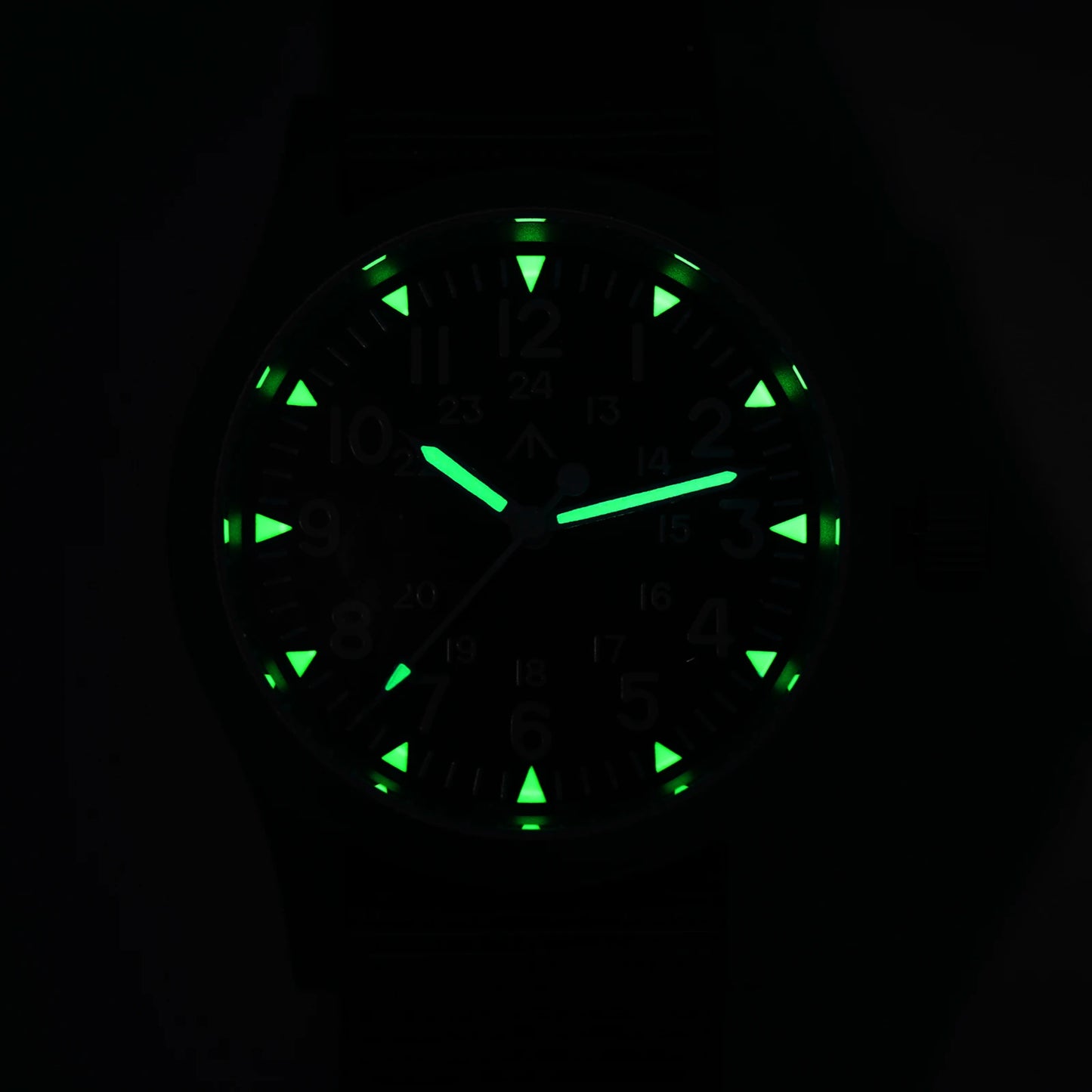 Militado ML05 38mm Military Field Watch VH31 Sweep Quartz Movement Domed Sapphire Crystal Waterproof 100M Super Luminous Watches