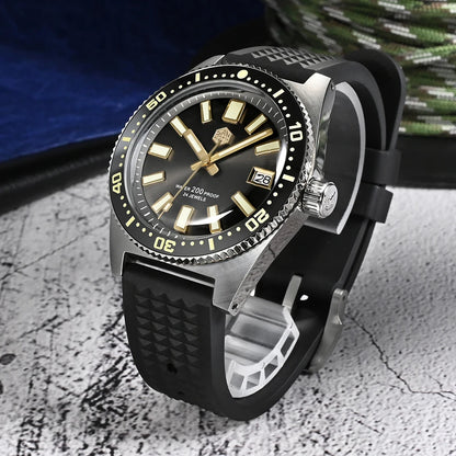 San Martin Official 40mm 62mas V3 Diver Watch For Men Kanagawa Surfing Dial NH35 Automatic Mechanical 20Bar Rubber Strap SN0007