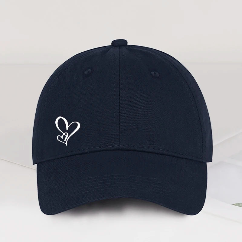 Casquette de baseball minimaliste à imprimé double cœur, pour femme et homme, souple et ajustable, style « dad hat », décontractée, sur le thème de l'amour, casquette de soleil